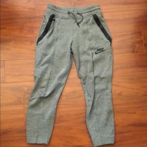 FREE NIKE JOGGER (with purchase from my closet)